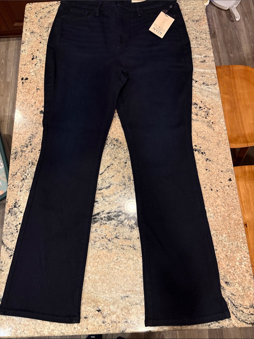 NWT NYDJ Slim Bootcut size 14